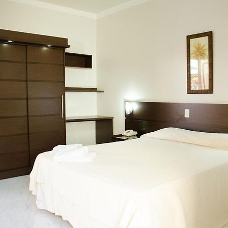 Ville Park Hotel Орінос Екстер'єр фото